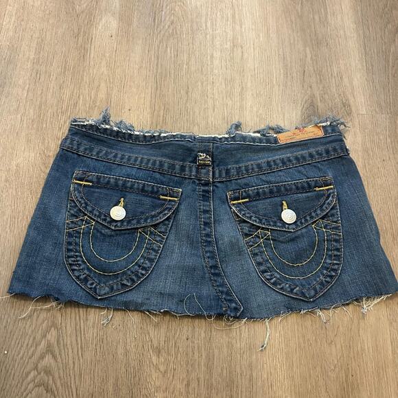 True religion mini skirt - Picture 1 of 3
